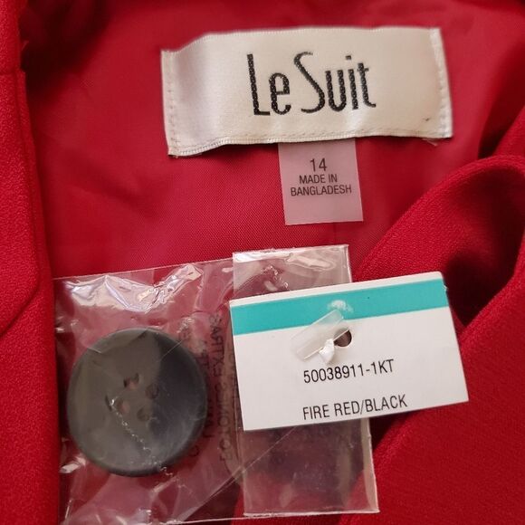 Le Suit Wing-Lapel Blazer size 16 in Red - NEW - Picture 13 of 15